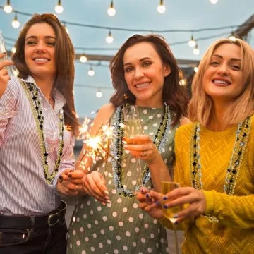 50PCS New Years Eve Necklace Party Supplies 2025