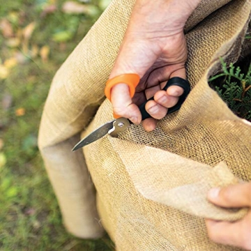 Fiskars Garden Scissors, 7-in-1 Garden Shears Multi-Tool with Sheath, Great for Plant Trimming, Cutting Nursery Pots, Bags, and Wire