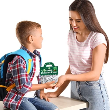 Shamrock St. Patrick's Day Treat Bags with Toppers