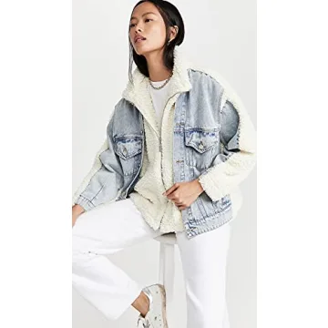 Stylish BLANKNYC Women's Luxury Sherpa Jacket for All Seasons