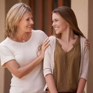 PEARLICIOUS Bonus Mom Necklace for Mother's Day Gifts