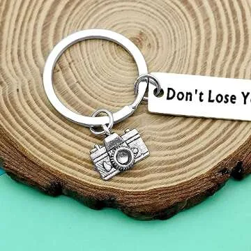 12Pcs Photographer Keychain Inspirational Gifts for Camera Lovers Photography Photo Lovers Photo Club Gift Graduation Gift Thank You Gifts for Wedding Photographer Christmas Birthday Gift for Coworker