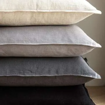 Foindtower Pack of 2, Decorative Linen Soild Throw Pillow Covers Soft Accent Cushion Case Boho Farmhouse Neutral Pillowcase for Chair Couch Sofa Bedroom Living Room Home Decor 22 x 22 Inch Black