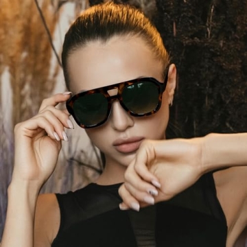 FEISEDY Vintage Pilot Sunglasses for Trendy Style and Comfort