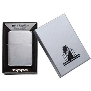 Zippo 1941 Replica Lighter in Brushed Chrome