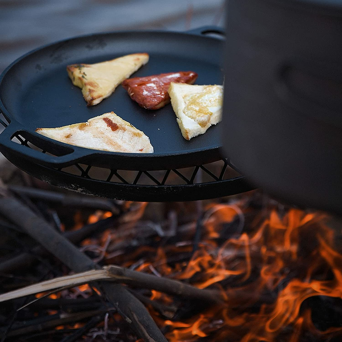 Adjustable Swivel Campfire Grill for Outdoor Cooking