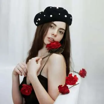 Luxury Starry Pearl Cashmere Beret for Women - Elegant Winter Accessory