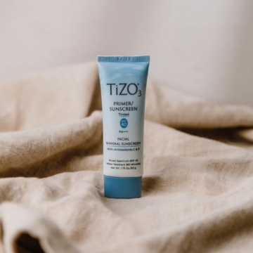 TiZO3 Facial Mineral Sunscreen & Primer, SPF 40, Perfect for Oily Skin