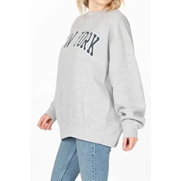 Secret Island USA Vintage Oversized Crewneck Sweatshirt