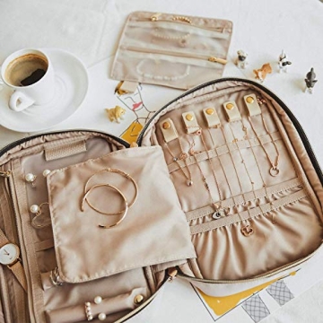 BAGSMART Grey Travel Jewelry Organizer Compact Storage