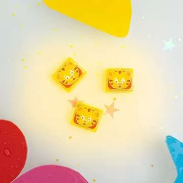 Glo Pals Light-Up Cubes for Sensory Bathtub Fun