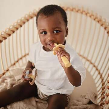 mushie Flower Toddler Training Toothbrush (Daffodil)