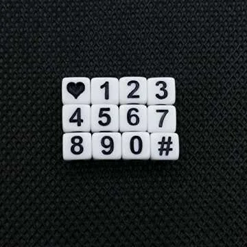 Amaney 400pcs White Acrylic Number Beads 6x6mm Mixed Number Beads Acrylic Plastic Cube Shape Loose Beads
