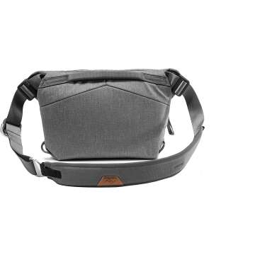 Peak Design Everyday Sling Ash - Stylish Camera Bag