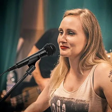 Shinco Handheld Dynamic Microphone with ON/OFF Switch