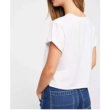 Trendy Women's Cropped Tee for Summer Wear