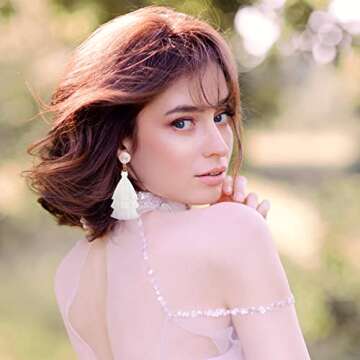 Elegant 4 Pairs White Statement Earrings for Women