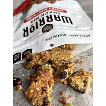 BeeFree Warrior Mix Gluten Free Granola - Soft Chunky Granola Bites | Paleo Granola, Low Carb, Grain Free, Preservative Free, Oat Free | Granola for Yogurt, Low Calorie Snacks | Hagen’s Berry Bomb, one 9 Ounce Bag