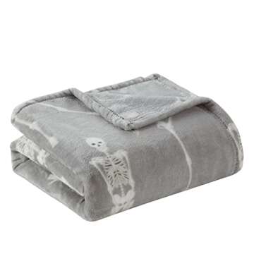 Serafina Home Cozy Halloween Throw Blanket: Skeleton Print for All Ages