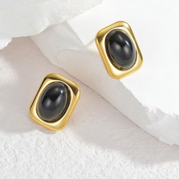 Kokoma Gold Chunky Stud Earrings - Bold & Elegant Jewelry