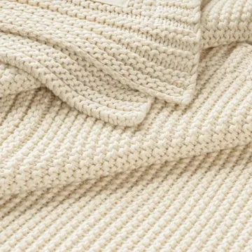 Luxurious Organic Cotton Throw Blanket - MakeMake Organics