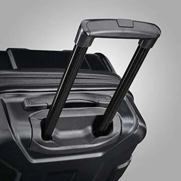 Samsonite 28-Inch Centric Spinner Luggage for Travelers