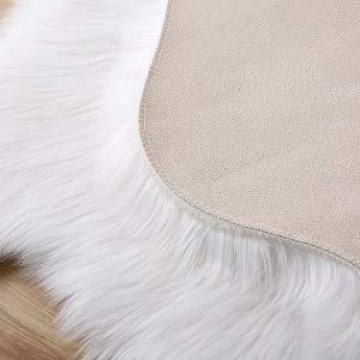 Dikoaina Classic Soft Faux Sheepskin Fur Rug - White