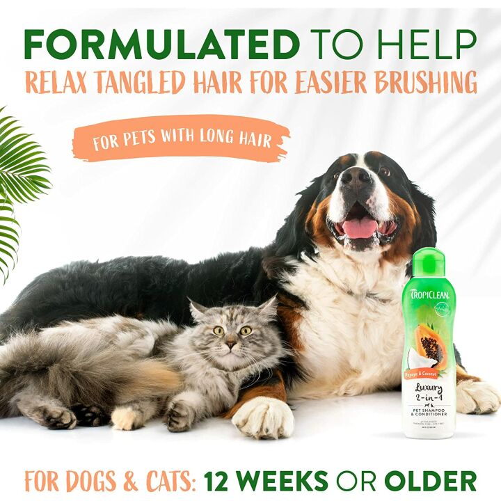 Natural 2-in-1 Dog Shampoo & Conditioner | TropiClean