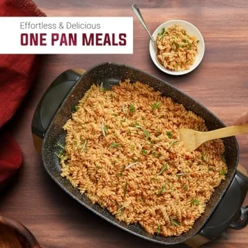 Elite Gourmet EG6203 Extra Deep 16"x13"x3.2" (10.5Qt.) Scratch Resistant, Easy Pour Spout, Dishwasher Safe, Non-stick Electric Skillet with Vented Glass Lid, Adjustable Temperature, Black