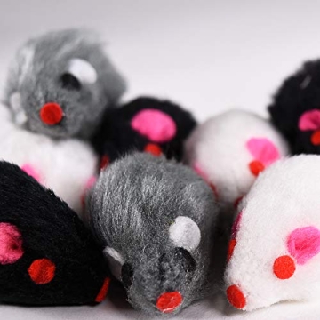 Penn-Plax 12 Fur Mice Cat Toys for Hunting Fun