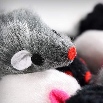 Penn-Plax 12 Fur Mice Cat Toys for Hunting Fun