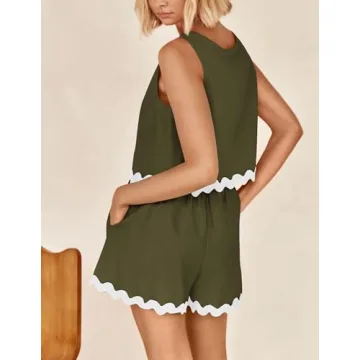 Stylish Beach Vacation Tracksuit Set for Women