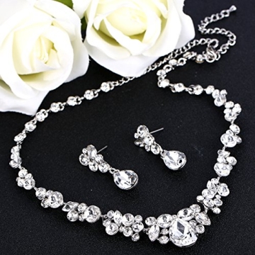 Elegant Rhinestone Crystal Necklace Earrings Set for Bridal