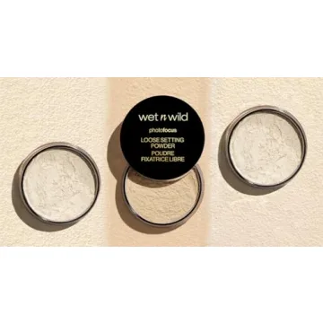 wet n wild Photo Focus Loose Baking Setting Powder, Highlighter Makeup, Fair to Medium & Tan Skin Tones, Translucent
