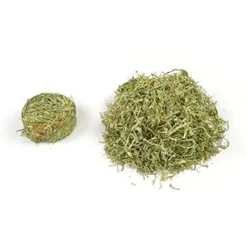 Oxbow Animal Health Harvest Hay Stacks - Western Timothy Hay with Carrots - All Natural Hay for Rabbits, Guinea Pigs, Chinchillas, Hamsters & Gerbils - 35 oz.