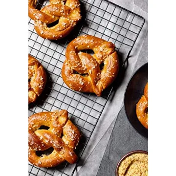 Bob's Red Mill Spelt Flour Nutritious Baking 22 Oz