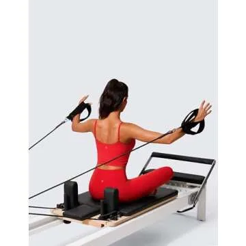 CRZ YOGA Womens Scoop Neck Sports Bra with Adjustable Straps