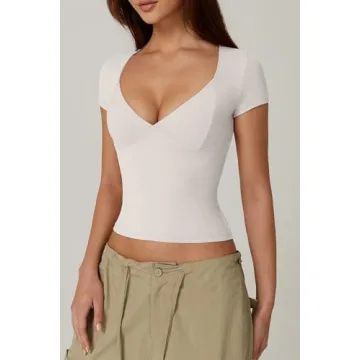 QINSEN Short Sleeve V Neck Tee for Women - Stylish Comfort