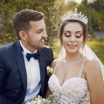 Makone Silver Princess Crown for Weddings and Parties