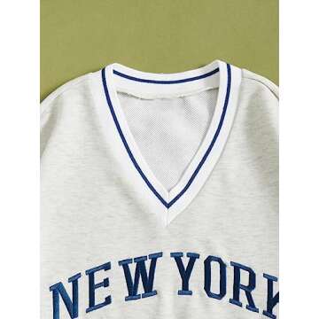SOLY HUX Women's New York Letter Graphic Sweatshirt V Neck Long Sleeve Casual Pullover Tops Light Grey Letter M
