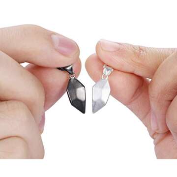 Jovivi 2 Pcs Heart Couples Necklaces for Men Women Black White Matching Pendant Friendship Distance Love Heart Jewelry for Boyfriend Girlfriend Valentines Gifts