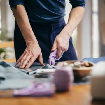 Fiskars Loop Rotary Cutter for Fabric and Vinyl Cutting