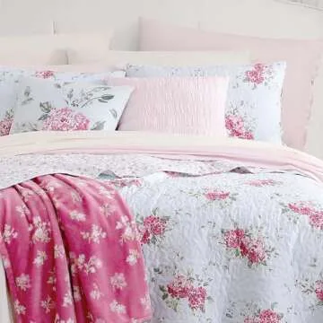 Shabby Chic Queen Quilt Set for All Seasons - Chloe Blue