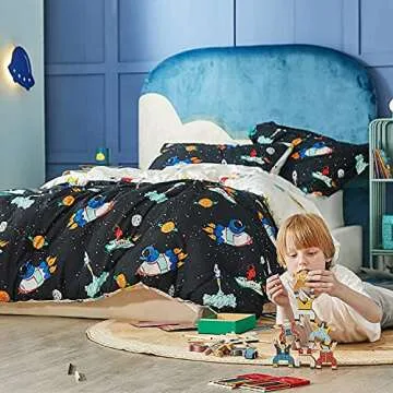 Bedsure Twin Bedding Sets for Boys - Galaxy Bedding Gift, Easy Care Super Soft 5 Piece Twin Bed in a Bag, Kids Comforter Sets with Sheets (Twin, Space & Rockets Black)