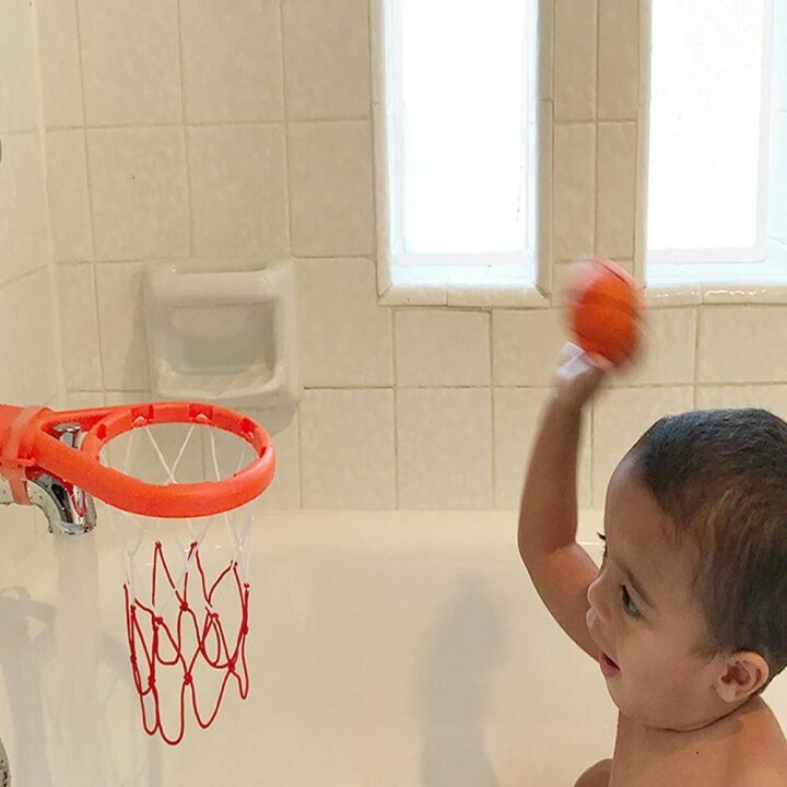 3 Bees & Me Bath Basketball Hoop & Balls Set