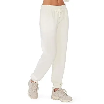 KUT & SO Women's Fleece Joggers with Pockets – Essential Sweatpants for Women Cream White Small