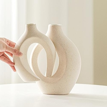Lvases Snuggle Hollow Ceramic Vase Set of 2