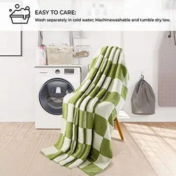 QQP Checkered Throw Blanket Soft Cozy Microfiber Reversible
