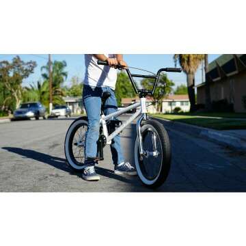 Freestyle BMX Bike with 3 Piece Crankset for Teens