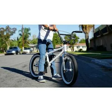 Freestyle BMX Bike with 3 Piece Crankset for Teens